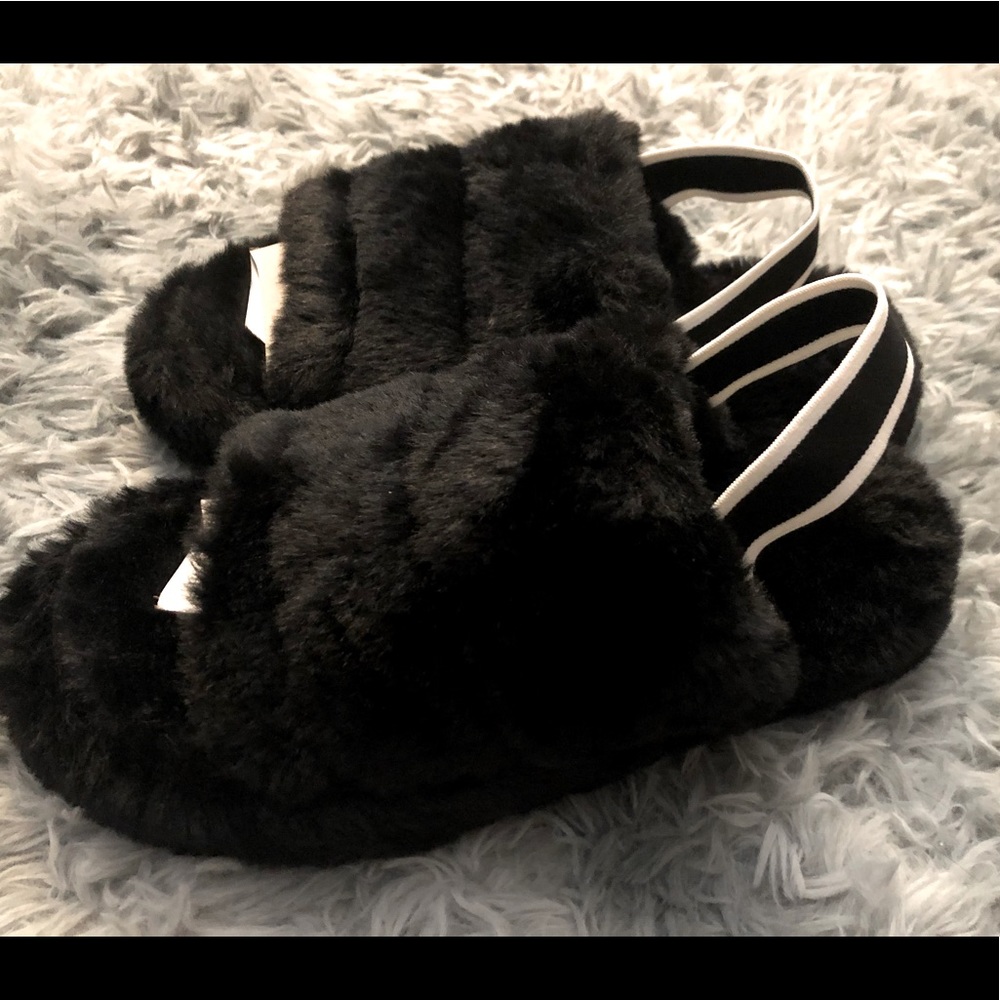 Slippers with straps